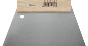 Шпатель из нержавеющей стали 180 мм деревянная ручка